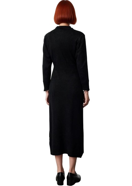 Kadın Tesettür Dantel Detaylı Balon Kol Dik Yaka Skater Maxi Triko Elbise Kış Kombinleri Için Ideal fırsatları