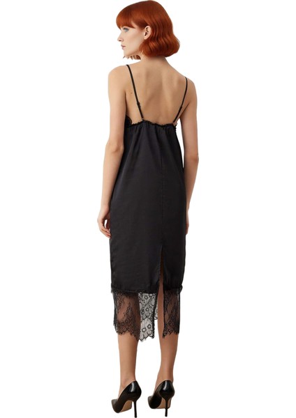 Kadın Siyah Shift Kalıp Midi Boy Dantel Detaylı Saten Elbise Şık Gece Kombinleri Için Ideal Seçim fırsatları