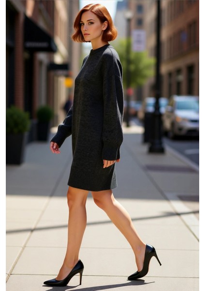 Kadın Gri Shift Kalıp Bisiklet Yaka Düşük Uzun Kollu Mini Triko Elbise Kış Aylarının Rahat Seçimi
