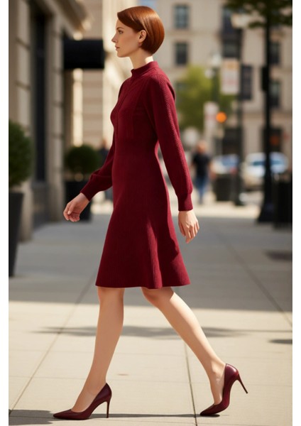 Kadınlar Için Kışlık Bej Rengi Dik Yaka Balon Kol A Kesim Akrilik Triko Mini Elbise Zarafeti. fırsatları