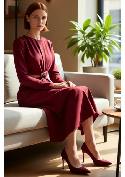 Kadın A Line Kesim Midi Boy Uzun Kollu Dokuma Kışlık Cut Outlı Aksesuar Detaylı Şık Elbise fiyatları