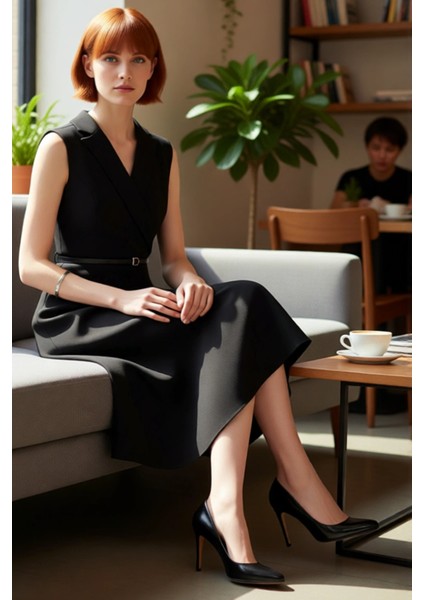 Kadın Siyah Midi Skater Elbise Kemerli Ceket Yaka Tasarımıyla Iş Ortamına Uygun Şık ve Modern Bir fiyatları