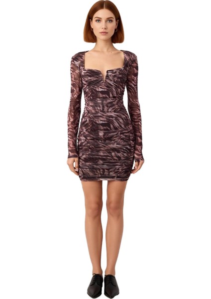 Kadın Bodycon Mini Elbise Uzun Kollu Kalp Yaka Animal Desenli Tül Örme Astarlı Kokteyl Şıklığı modelleri