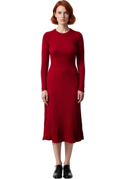 Kadınlar Için Akrilik Triko Midi Elbise Bisiklet Yaka Uzun Kollu Düz Desen Günlük Şık Tasarım modelleri