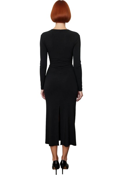 Kadın Fashion Forward Bodycon Maxi Elbise Düz V Yaka Uzun Kollu Büzgü Detaylı Kışlık Şıklık modelleri