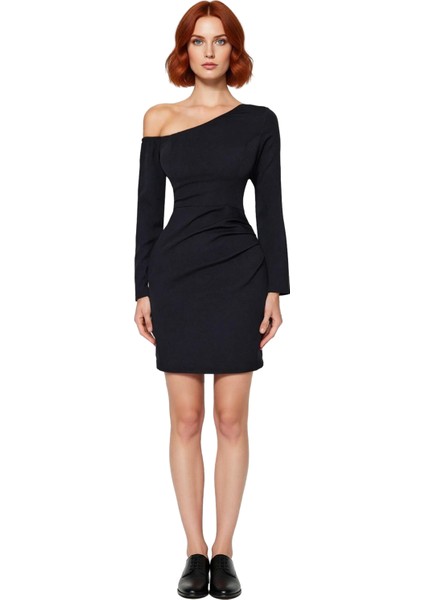 Kadınlar Için Bodycon Asimetrik Yaka Drape Detaylı Uzun Kollu Kısa Şık Kokteyl Elbisesi Kaliteli modelleri