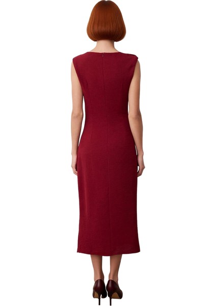 Kadın Shift Kalıp Aksesuar Detaylı Aerobin Dokuma Midi Elbise Şık ve Konforlu Günlük Kullanım Için fırsatları