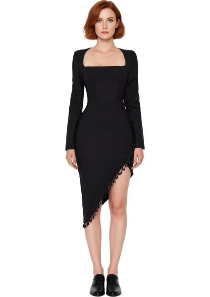 Kadın Siyah Bodycon Kare Yaka Uzun Kollu Midi Abiye Elbise Taş Aksesuarlı Şık Kokteyl ve Gece Stili modelleri