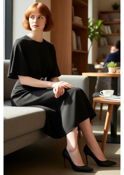 Kadın Bordo A Line Kesim Midi Boy Düz Mat Saten Dokuma Elbise Aksesuar Detaylı Şık Bisiklet Yaka fiyatları