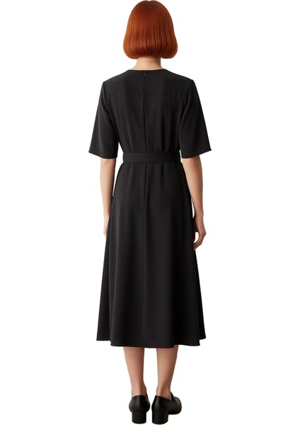 Kadın Bordo A Line Kesim Midi Boy Düz Mat Saten Dokuma Elbise Aksesuar Detaylı Şık Bisiklet Yaka fırsatları