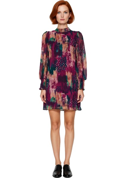 Kadınlar Için Soyut Desenli Şifon Dik Yaka Balon Kol Mini Elbise Ilkbahar Şıklığına Zarif Dokunuşlar modelleri