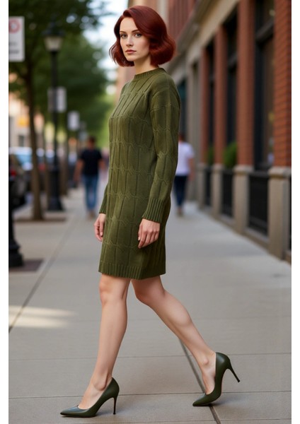 Kadın Saç Örgü Desenli Shift Kalıp Uzun Kol Bisiklet Yaka Mini Triko Elbise Şık ve Konforlu