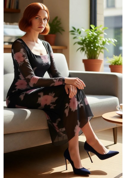 Modern Kadınlar Için Tül Örme Kumaş Bodycone Siluet Uzun Kollu Maxi Elbise Kare Yaka Detaylı