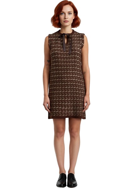 Kadın Kahverengi Dokulu Shift Kalıp Kolsuz Mini Triko Elbise Kış ve Sonbahar Şıklığı Için Ideal modelleri