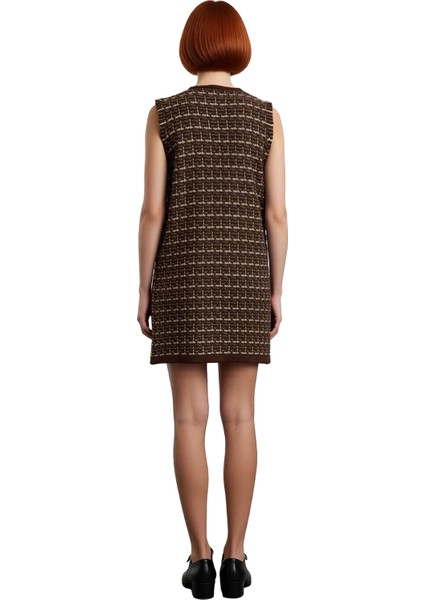 Kadın Kahverengi Dokulu Shift Kalıp Kolsuz Mini Triko Elbise Kış ve Sonbahar Şıklığı Için Ideal fırsatları