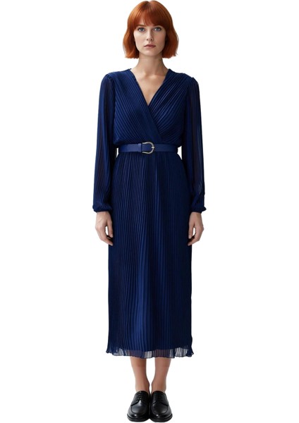 Kadın Kruvaze Yaka Piliseli A Kesim Şifon Maxi Elbise Astarlı Kemerli Uzun Kollu Şıklık Sunar modelleri