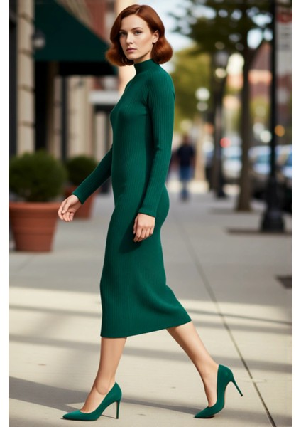 Kadın Midi Örme Elbise Bodycon Kalıbı Dik Yaka Uzun Standart Kol Yırtmaç Detaylı Düz Tasarım Kış