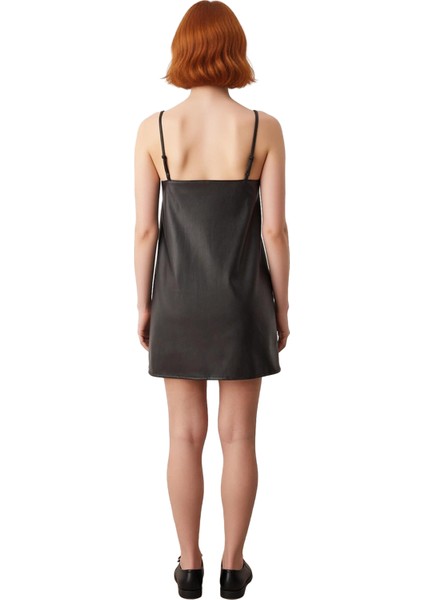 Kadın Astarsız Siyah Mini A Line Elbise Ince Askılı V Yaka Suni Deri Günlük Kullanım Kaliteli modelleri