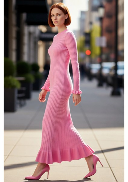 Kadın Bej Ribana Triko Maxi Elbise Eteği Fırfırlı Incili Düşük Kol Bisiklet Yaka Tasarımı Kaliteli