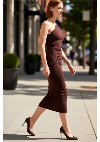 Kadın Drapeli Tek Omuz Midi Elbise Bodycon Kesimiyle Şık ve Esnek Örme Kumaşıyla Rahat Kaliteli fırsatları