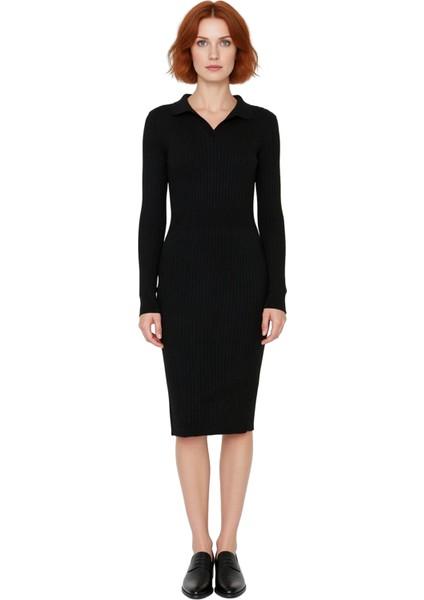 Kadın Triko Bodycon Midi Uzun Kol Polo Yaka Düz Elbise Şık ve Konforlu Kışlık Günlük Giyim modelleri