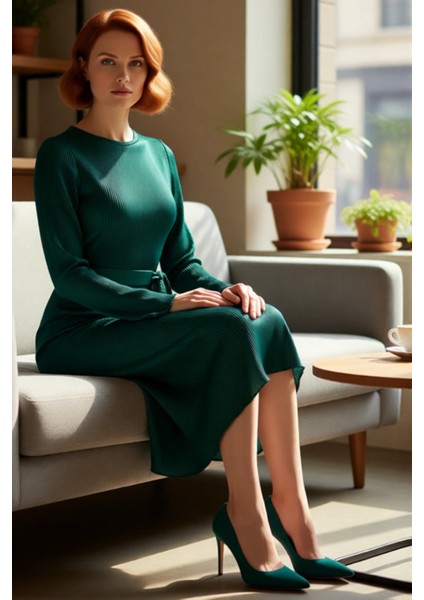 Kadın Mor Pilise Örme Kuşaklı Midi Elbise Kayık Yaka Uzun Kollu Şık Shift Kalıp Tasarım Seçeneği fiyatları