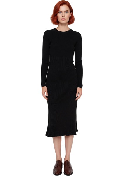 Kadınlar Için Akrilik Triko Midi Elbise Bisiklet Yaka Uzun Kollu Düz Desen Günlük Şık Tasarım modelleri