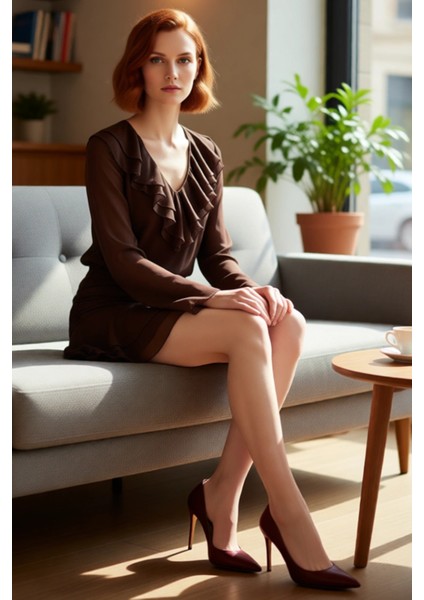 Kadın Skater Kalıp Uzun Kollu V Yaka Volanlı Fırfırlı Ekstra Mini Elbise Günlük ve Casual Ortamlar fiyatları