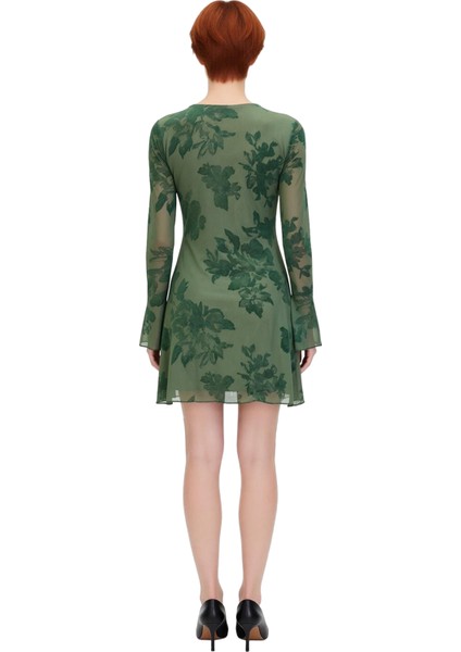 Kadın Çiçekli Desenli Bodycon Mini Tül Elbise Uzun Flare Kollu Astarlı Şık ve Modern Tasarım fırsatları