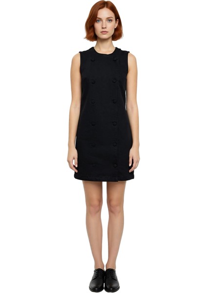 Kadınlar Için Kruvaze Kesim Kolsuz Düz Desen Mini Denim Elbise %100 Pamuk Içeriğiyle Şık Kaliteli modelleri