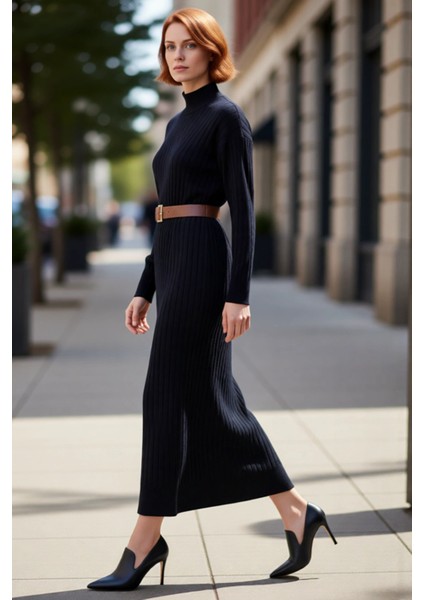 Kadın Şık Düz Shift Kalıp Düşük Kol Dik Yaka Kemerli Maxi Yırtmaç Detaylı Kışlık Triko Elbise