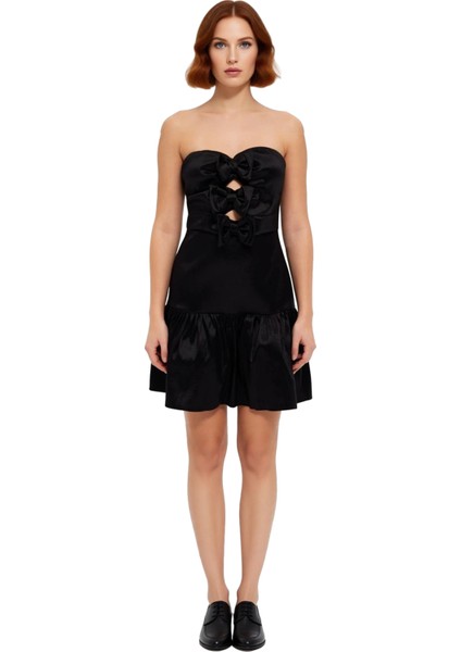 Kadın Fashion Forward Straplez Fiyonk Detaylı Cut Outlı A Kesim Mini Elbise Şık Davetler Kaliteli modelleri