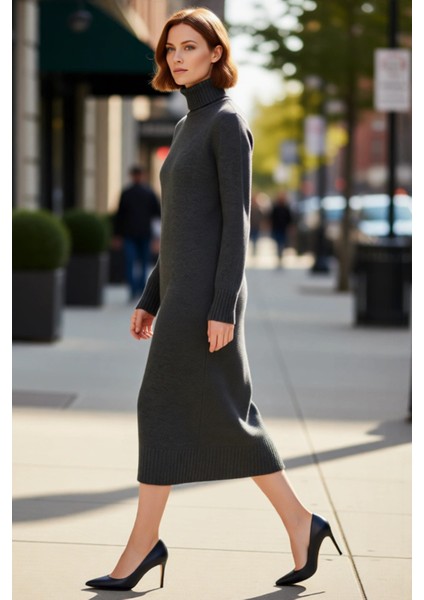 Kadınlara Özel Düz Desen Balıkçı Yaka Midi Triko Elbise Kış Aylarının Rahat ve Şık Seçimi Kaliteli