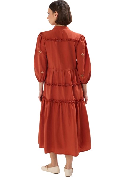 Kadın Nakış Detaylı Hakim Yaka Balon Kol Midi Boy Dokuma Elbise Ilkbahar Sonbahar Şıklığı Kaliteli fırsatları