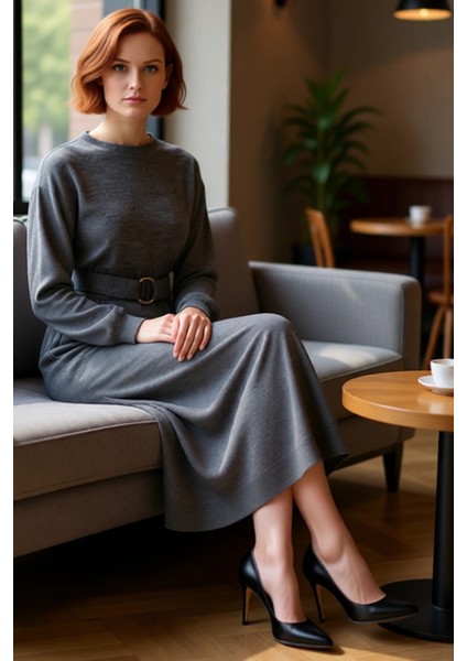 Kadın A Line Kemerli Metal Aksesuarlı Bisiklet Yaka Uzun Kol Maxi Triko Elbise Şıklık Sunuyor fiyatları