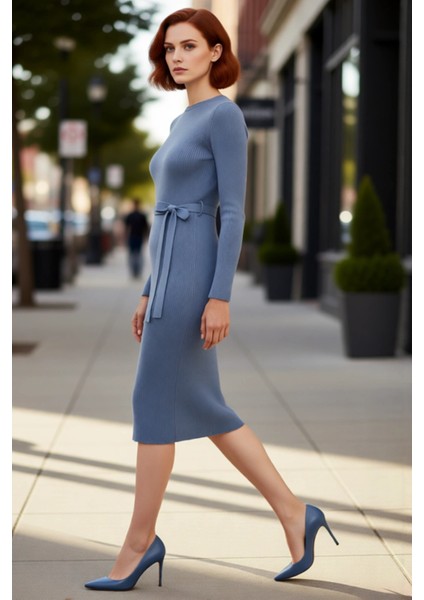 Kadın Kuşaklı Bodycon Triko Midi Elbise Bisiklet Yaka Uzun Standart Kollu Şık Ilkbahar Sonbahar