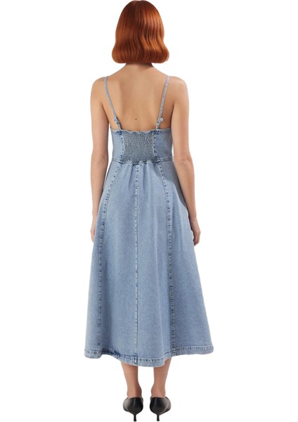 Kadınlar Için Yazlık V Yaka Askılı Midi Denim Elbise %100 Pamuk Düz Eteği Fırfırlı Şık Tasarım fırsatları