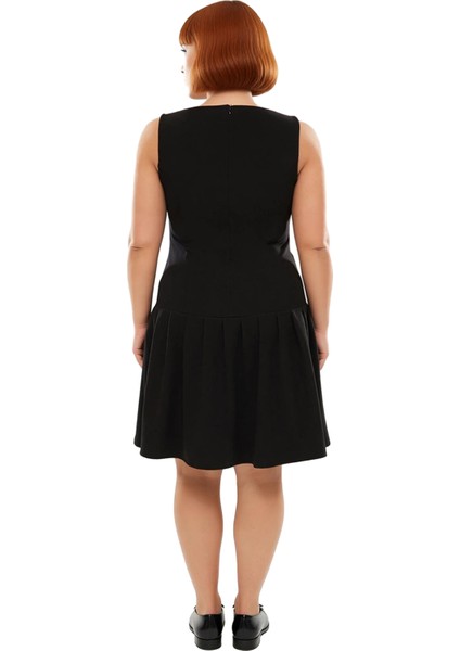 Kadın A Line Kesim Kolsuz Kayık Yaka Dokuma Mini Elbise Şık Iş ve Günlük Kombinler Için Mükemmel fırsatları