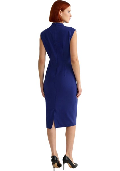 Kadın Bodycon Kesim Dik Yaka Kolsuz Midi Boy Elbise Finike Dokuma Büzgü Detaylı Şık Tasarım fırsatları