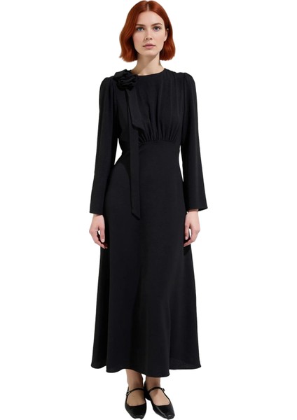 Kadın Şık Balık Kalıp Aerobin Dokuma Maxi Boy Uzun Kollu Fiyonk Detaylı Bisiklet Yaka Düz Elbise modelleri