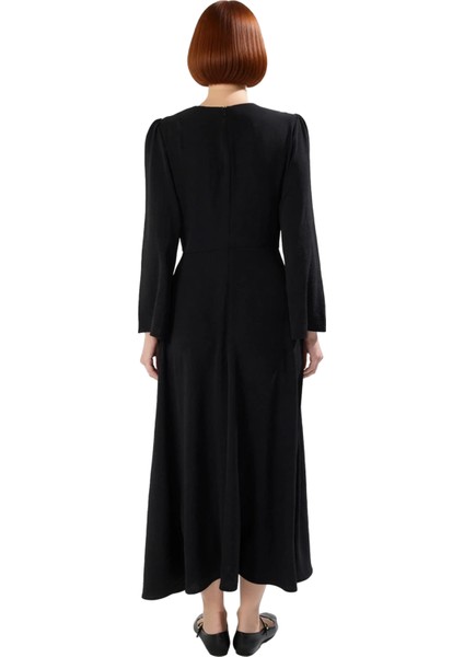 Kadın Şık Balık Kalıp Aerobin Dokuma Maxi Boy Uzun Kollu Fiyonk Detaylı Bisiklet Yaka Düz Elbise fırsatları