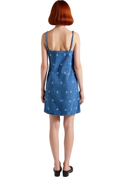 Kadın Kare Yaka A Line Denim Mini Elbise Fiyonk Desenli Ince Askılı Yazlık ve Günlük Stil Kaliteli modelleri