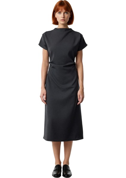 Kadın A Kesim Düşük Kısa Kol Midi Boy Düz Desen Degaje Yaka Büzgülü Dokuma Elbise Modern Şıklık modelleri