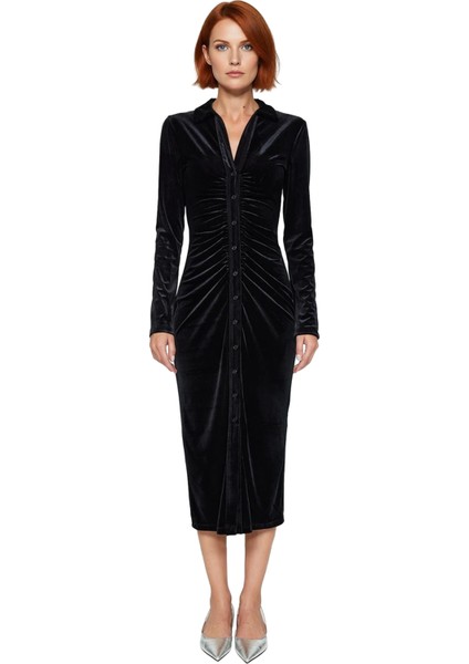 Kadın Siyah Kadife Bodycon Midi Elbise Polo Yaka Uzun Kollu Büzgülü Modern Kış Şıklığı Kaliteli modelleri