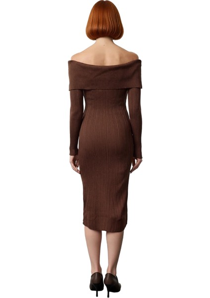 Kadın Düz Desen Midi Boy Triko Carmen Yaka Uzun Kollu Shift Kalıp Zarif Elbiseleri Kaliteli modelleri