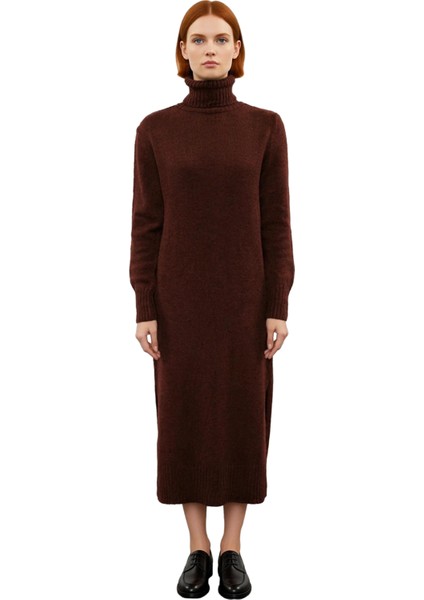 Kadınlara Özel Düz Desen Balıkçı Yaka Midi Triko Elbise Kış Aylarının Rahat ve Şık Seçimi Kaliteli modelleri