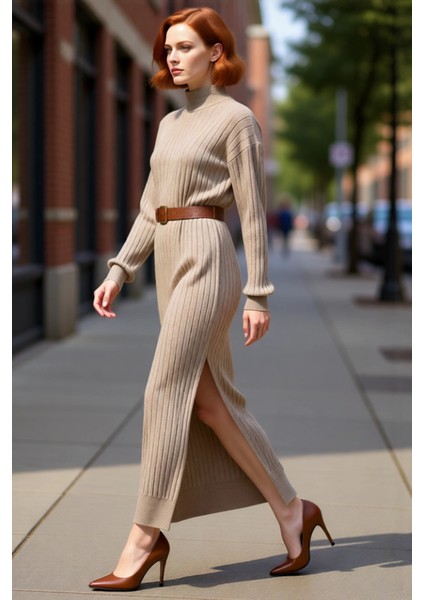 Kadın Şık Düz Shift Kalıp Düşük Kol Dik Yaka Kemerli Maxi Yırtmaç Detaylı Kışlık Triko Elbise