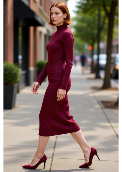 Kadın Midi Örme Elbise Bodycon Kalıbı Dik Yaka Uzun Standart Kol Yırtmaç Detaylı Düz Tasarım Kış