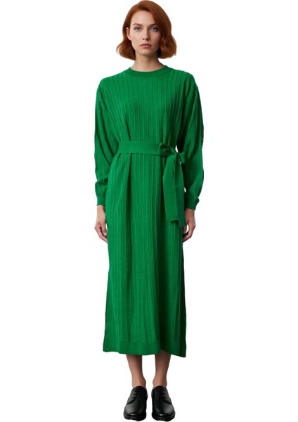 Kadın Tesettür Giyim Kuşaklı Triko Elbise Shift Kalıp Maxi Boy Uzun Balon Kol Detaylı Kaliteli modelleri