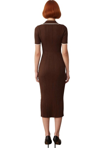 Kadın Bodycon Kesim Midi Boy Triko Elbise Polo Yakalı Renk Bloklu Kısa Kollu Şık Tasarım Kaliteli fırsatları